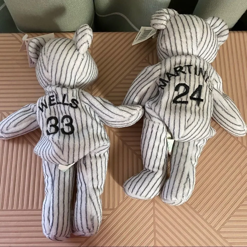 Bamm Beano's Stuffed Bears 24 Martinez & 33 Wells with Tags 1998 Striped White